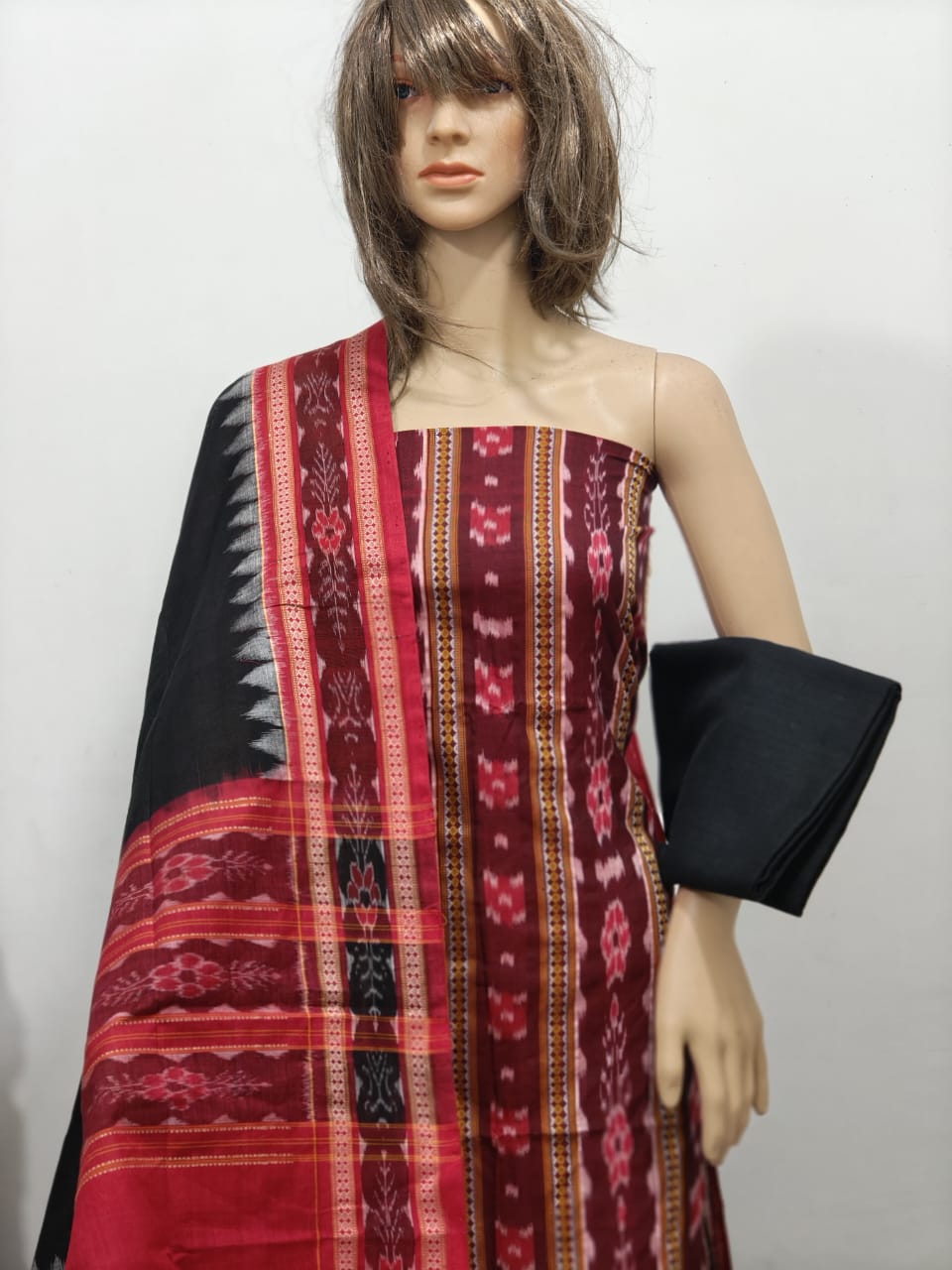 100352 Sambalpuri Dress Material with Dupatta