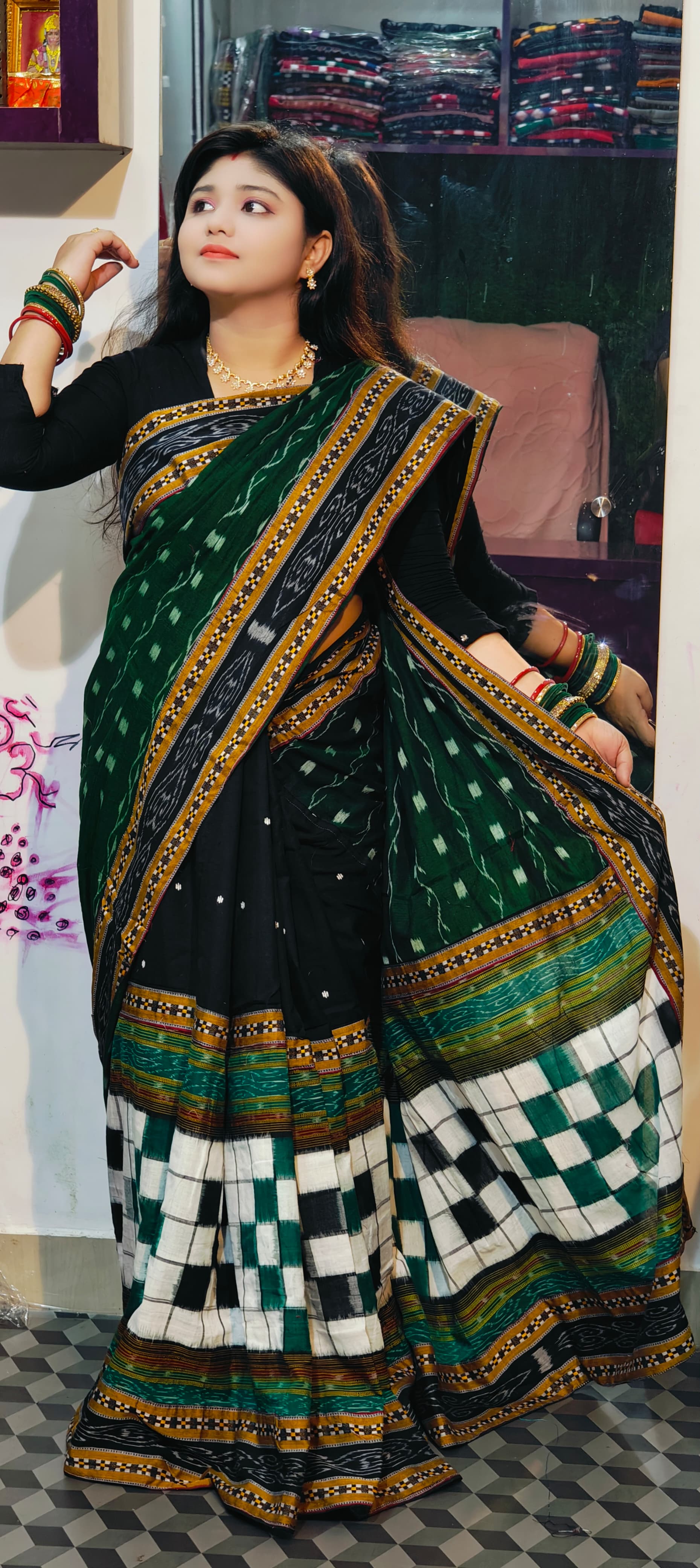 1055 Sambalpuri Patchwork Saree with Blause